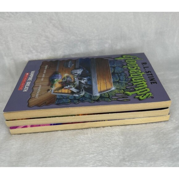 Goosebumps Book Bundle Lot Of 3 The Haunted Car Horrorland Vampire Breath - Picture 9 of 12